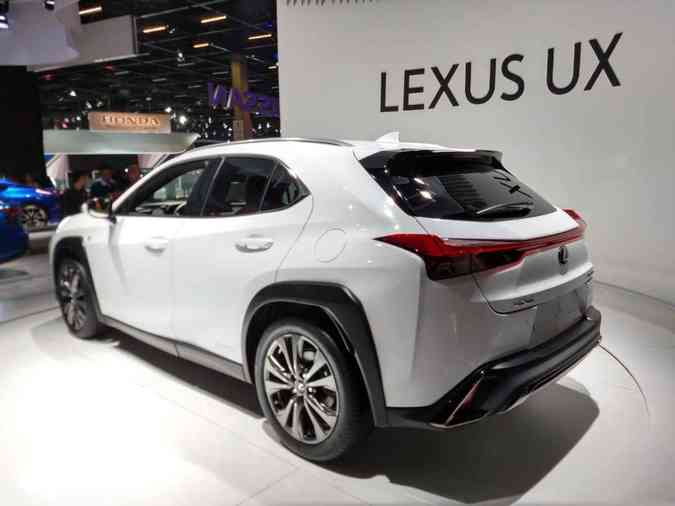 O Lexus UX ser vendido em trs verses: Dynamic, Luxoury e F-Spor, ainda sem preos definidos(foto: Pedro Cerqueira/EM/D.A Press)