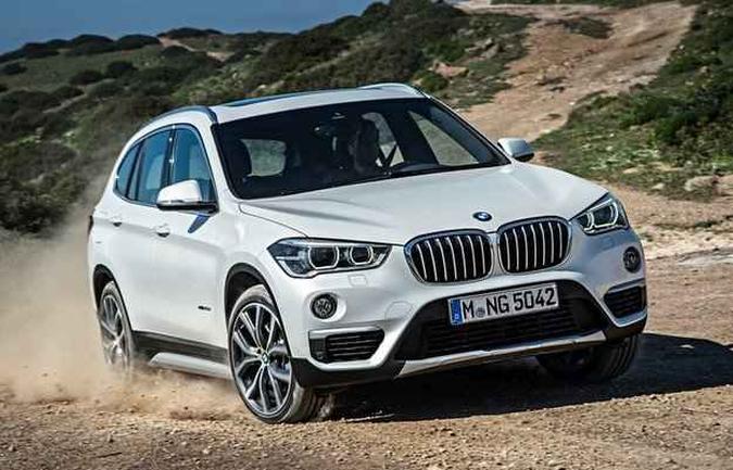 Novos para-choques e grade dianteira merecem destaque no visual(foto: BMW / Divulgação) Novos para-choques e grade dianteira merecem destaque no visual(foto: BMW / Divulgação)