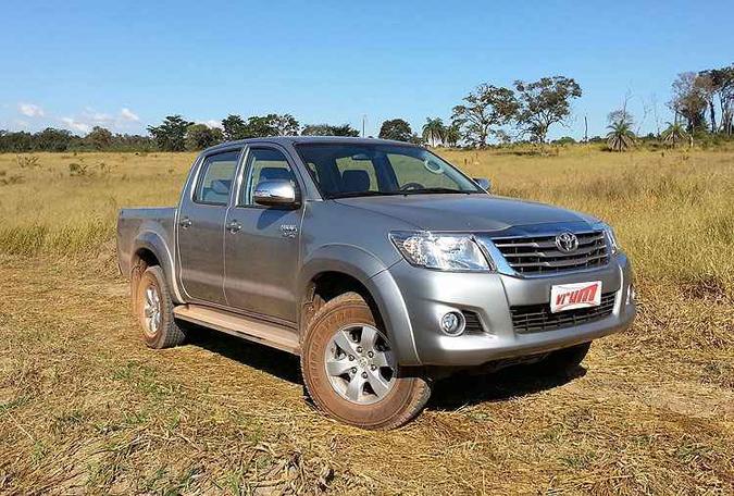 Toyota Hilux 4x2 SRV 2.7 Flex Automática tem preço sugerido de R$ 114.550(foto: Thiago Ventura/EM/D.A Press) Toyota Hilux 4x2 SRV 2.7 Flex Automática tem preço sugerido de R$ 114.550(foto: Thiago Ventura/EM/D.A Press)