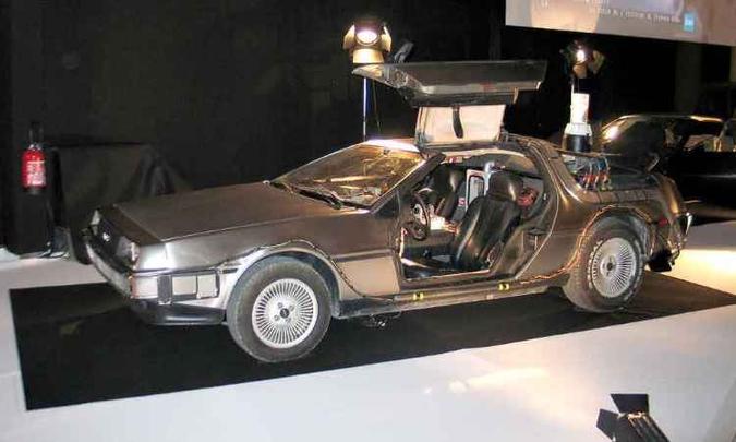 De Lorean DMC 12, feito para viajar no tempo(foto: Enio Greco/EM/D.A Press) De Lorean DMC 12, feito para viajar no tempo(foto: Enio Greco/EM/D.A Press)