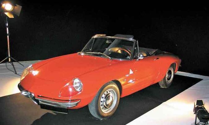Alfa Romeo Duetto, de 1967(foto: Enio Greco/EM/D.A Press) Alfa Romeo Duetto, de 1967(foto: Enio Greco/EM/D.A Press)