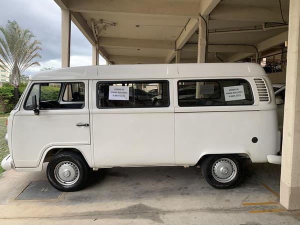 Volkswagen Kombi Standard 1.4 MI Total Flex 8v 2013 R$ 42.000,00 MG VRUM
