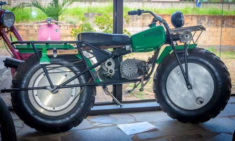 Rômulo Provetti/Divulgação Moto trator Rokon, com tração nas duas rodas - Rômulo Provetti/Divulgação