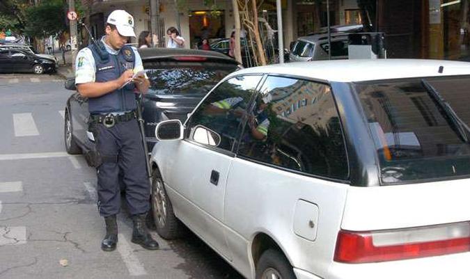Proprietário vai depender da honestidade de quem usou seu veículo(foto: Cristina Horta/EM/D.A Pres) Proprietário vai depender da honestidade de quem usou seu veículo(foto: Cristina Horta/EM/D.A Pres)
