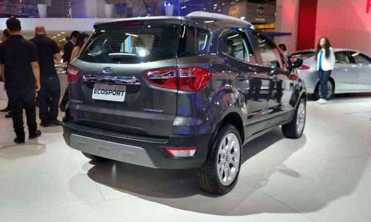   The EcoSport without the spare wheel on the back and with Flat Run technology also take 