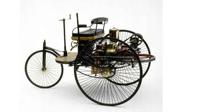Motor de quase um litro gera menos de 2cv, o suficiente para ir aos 16km/h(foto: Mercedes-Benz-Divulgação) Motor de quase um litro gera menos de 2cv, o suficiente para ir aos 16km/h(foto: Mercedes-Benz-Divulgação)
