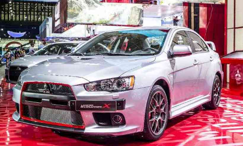 Lancer Evolution X é carro de rua com DNA de corrida