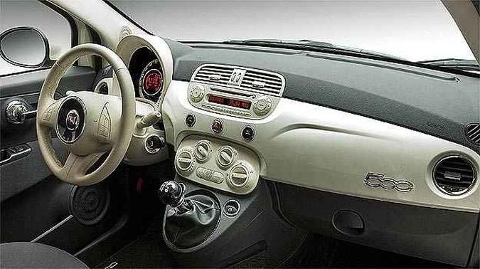 Interior do 500 Cult(foto: Fiat/Divulgação) Interior do 500 Cult(foto: Fiat/Divulgação)