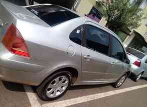 Peugeot 307 Sed. Feline 2.0/2.0 Flex 16v 4p Mec. em Jandaia do Sul, PR valor de R$ 15.000,00 no Vrum