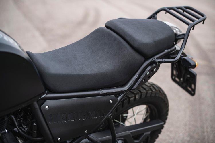 Mário Villaescusa/Royal Enfield/Divulgação A posição de pilotagem é confortável e o banco fica a 800mm do solo - Mário Villaescusa/Royal Enfield/Divulgação