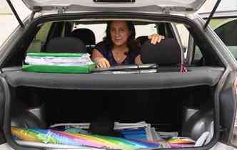 Empresas auxiliam mulheres como Luiza, que no tem tempo para dar ateno ao carro(foto: Joao Velozo / DP )