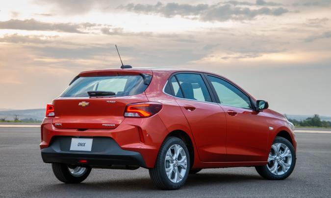 O Chevrolet Onix hatch é o modelo mais vendido no Brasil, com 54.036 unidades emplacadas(foto: Chevrolet/Divulgação) O Chevrolet Onix hatch é o modelo mais vendido no Brasil, com 54.036 unidades emplacadas(foto: Chevrolet/Divulgação)
