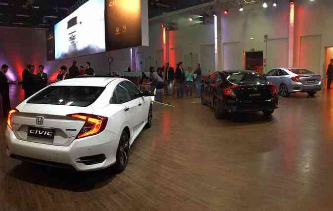 Novo Civic chega ao mercado em trs propostas: EX , EXL, Sport e Touring(foto: Jorge Moraes / DP)