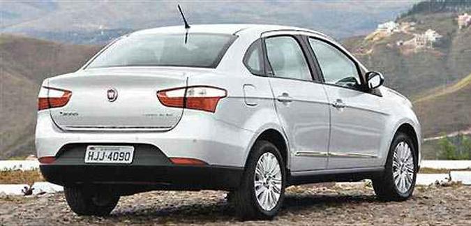 Fiat Grand Siena conserva as lanternas no estilo Alfa Romeo Fiat Grand Siena conserva as lanternas no estilo Alfa Romeo