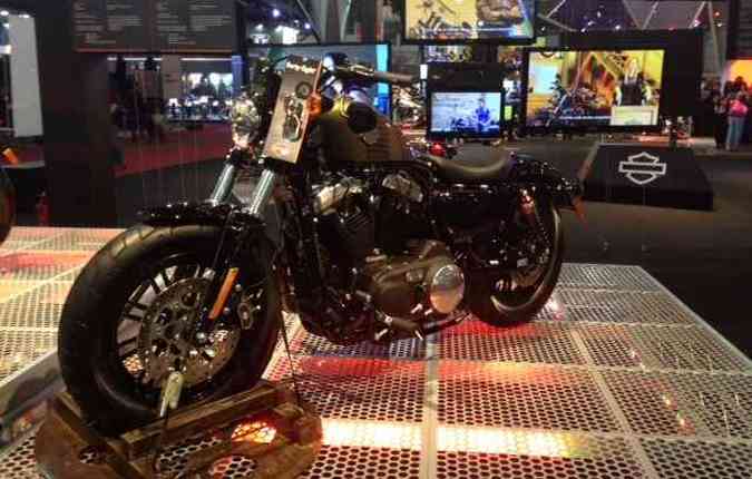 Conceito eltrico da Harley Davidson chamou ateno (foto: Taciana Ges/DP/DA PRESS )