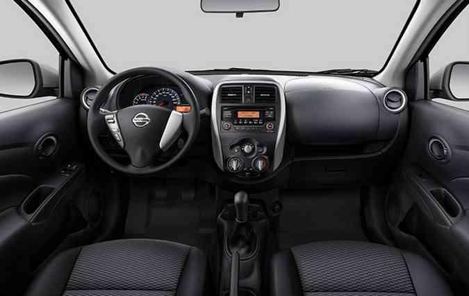 Cabine agrada tanto ao motorista quanto passageiros (foto: Nissan / Divulgao )