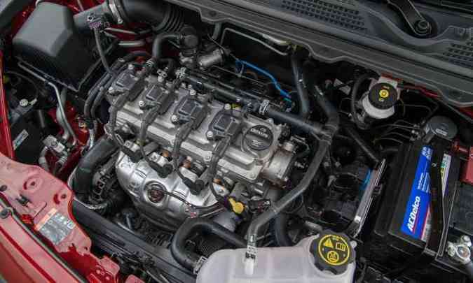 Motor 1.0 SPE/4 Eco de 78cv (a)/80cv (e) teve reduo no atrito e peso de peas(foto: General Motors/Divulgao)
