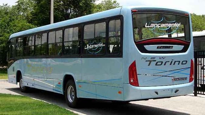 Luzes traseiras foram herdadas do Viale BRT Luzes traseiras foram herdadas do Viale BRT