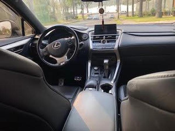 Lexus Nx-200t F-sport 2.0 16v 238cv Aut. 2016 R$ 145.000,00 MG VRUM