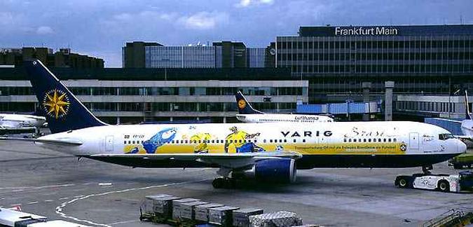 Boeing 767-300 com esquema especial de pintura transportou a equipe Brasileira para a Coréia do Sul e Japão na Copa de 2002 (foto: (Konstantin von Wedelstaedt/Airliners.net/Reprodução)) Boeing 767-300 com esquema especial de pintura transportou a equipe Brasileira para a Coréia do Sul e Japão na Copa de 2002 (foto: (Konstantin von Wedelstaedt/Airliners.net/Reprodução))