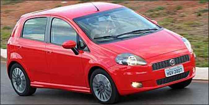 Fiat Punto 1.8 Sporting - Pequeno, exala tecnologia - Vrum