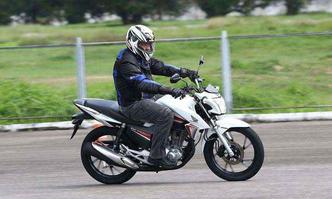 A CG 160 Fan tem mesmo conjunto mecânico da Titan(foto: Caio Mattos/ Honda/ Divulgação) A CG 160 Fan tem mesmo conjunto mecânico da Titan(foto: Caio Mattos/ Honda/ Divulgação)