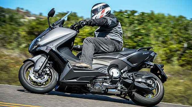 O motor tem dois cilindros em linha e fornece 46,5cv(foto: Sthephan Solon/Yamaha/Divulgação) O motor tem dois cilindros em linha e fornece 46,5cv(foto: Sthephan Solon/Yamaha/Divulgação)