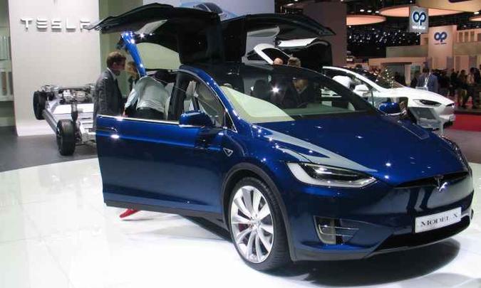 Model X desembarca em dezembro(foto: Enio Filho/EM/D.A Press) Model X desembarca em dezembro(foto: Enio Filho/EM/D.A Press)