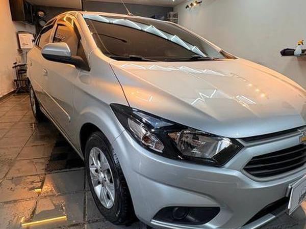 Chevrolet Onix Hatch Lt 1.0 8v Flexpower 5p Mec.