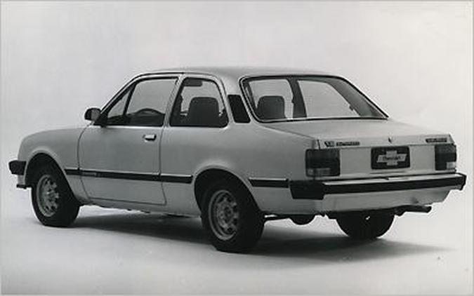 Em 1985 o Chevette ganhou op��o de c�mbio autom�tico; mordomia foi at� 1990