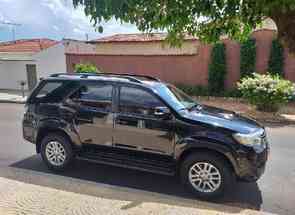 Toyota Hilux em Brasília/Plano Piloto, DF valor de R$ 0,00 no Vrum