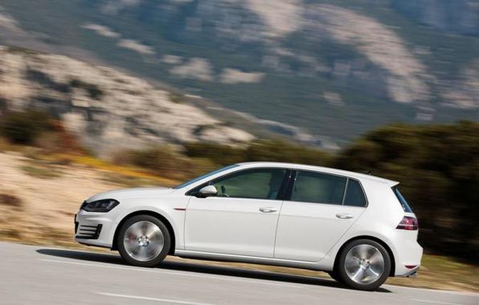 Novo Golf GTI chega ao Brasil com motor turbo de 220 cavalos a partir de R$ 94,9 milVolkswagen/Divulgação Novo Golf GTI chega ao Brasil com motor turbo de 220 cavalos a partir de R$ 94,9 milVolkswagen/Divulgação