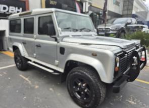 Land Rover Defender 110 Tdi Sw Diesel em Belo Horizonte, MG valor de R$ 0,00 no Vrum