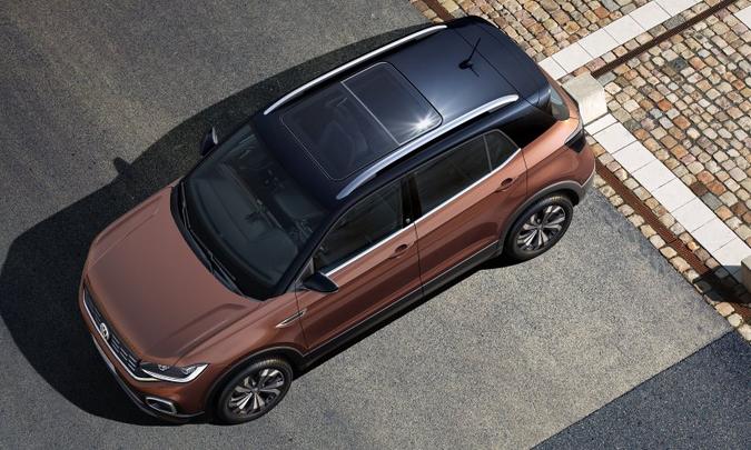 Teto solar panorâmico com abertura elétrica também será vendido à parte(foto: Volkswagen/Divulgação) Teto solar panorâmico com abertura elétrica também será vendido à parte(foto: Volkswagen/Divulgação)