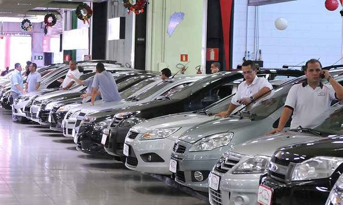 Comprador não terá que ir ao Cartório para reconhecer firma do CRV. Todo processo será eletrônico(foto: Ramon Lisboa/EM/D.A Press - 11/12/2014) Comprador não terá que ir ao Cartório para reconhecer firma do CRV. Todo processo será eletrônico(foto: Ramon Lisboa/EM/D.A Press - 11/12/2014)