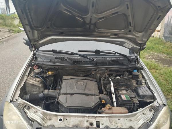 Fiat Strada Adventure1.8/ 1.8 Locker Flex CD