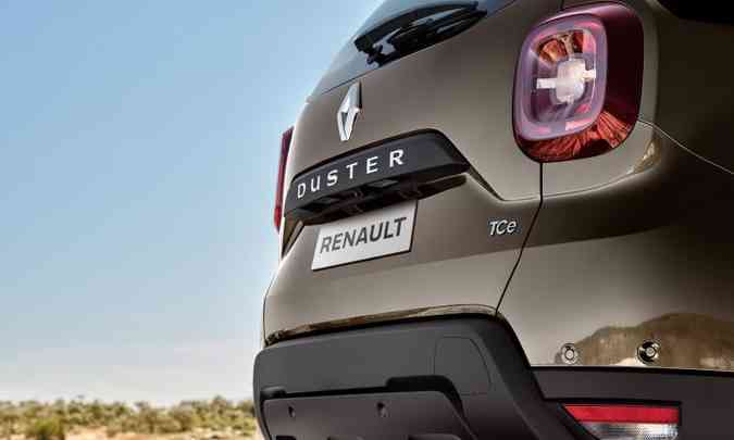 A sigla TCe identifica a motorização do Duster, que agora tem o 1.6 aspirado e o 1.3 turbo(foto: Renault/Divulgação)