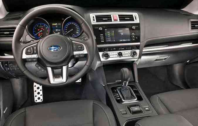 Interior do Legacy tem bom acabamento (foto: Subaru/Divulgacao )