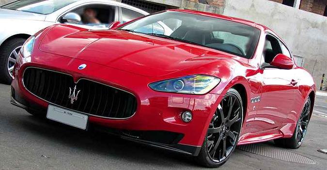 Maserati GranTurismo está presente em cidades como Belo Horizonte, Itaúna e Uberlândia(foto: Igor Herculano/Itaúna Super Carros/Divulgação) Maserati GranTurismo está presente em cidades como Belo Horizonte, Itaúna e Uberlândia(foto: Igor Herculano/Itaúna Super Carros/Divulgação)