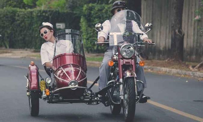 O sidecar leva o piloto e a enfermeira(foto: Gustavo Espósito/Divulgação) O sidecar leva o piloto e a enfermeira(foto: Gustavo Espósito/Divulgação)