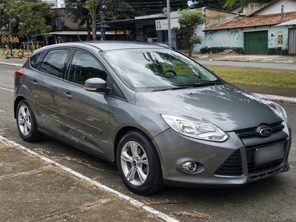 Ford Focus 1.6 S/Se/Se Plus Flex 8v/16v  5p