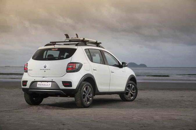 Renault Sandero Stepway Rip Curl 2016Fábio Aro/Renault/Divulgação Renault Sandero Stepway Rip Curl 2016Fábio Aro/Renault/Divulgação