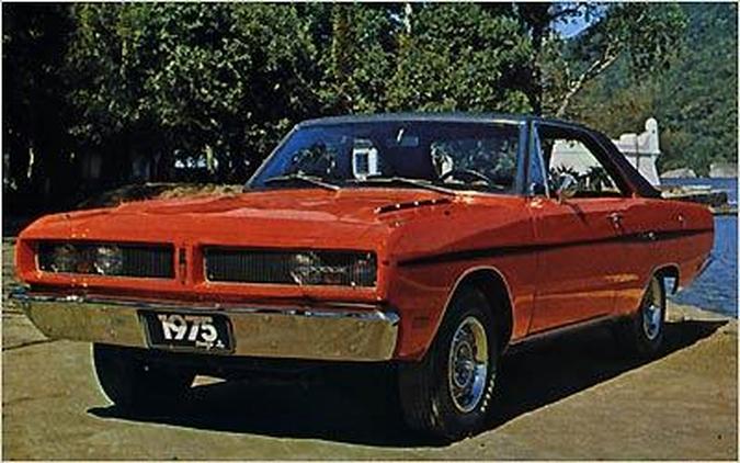 Lan�ado em 1974, o Dart Gran Sedan tinha acabamento mais s�brio(foto: Editora Abril/Divulga��o)