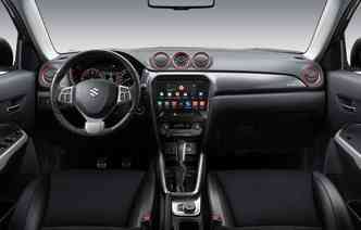 De srie o Vitara vem com airbag duplo frontal, piloto automtico, banco do motorista com regulagem de altura, ar-condicionado(foto: Suzuki / Divulgao)