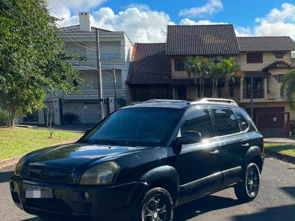 Hyundai Tucson 2.0 16v Aut. 2010 R$ 35.000,00 RS VRUM