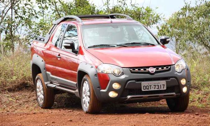 Com 28.913 emplacamentos, Fiat Strada é a oitava mais emplacada entre automóveis e comerciais leves(foto: Marlos Ney Vidal/EM/D.A Press) Com 28.913 emplacamentos, Fiat Strada é a oitava mais emplacada entre automóveis e comerciais leves(foto: Marlos Ney Vidal/EM/D.A Press)