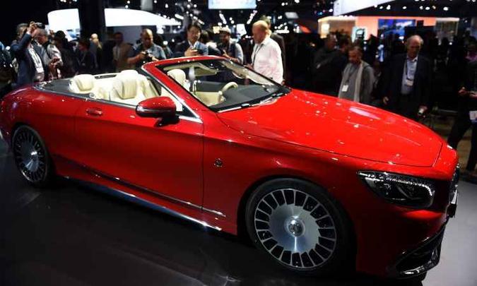 Mercedes-Maybach S 650 Cabriolet (foto: ROBYN BECK) Mercedes-Maybach S 650 Cabriolet (foto: ROBYN BECK)