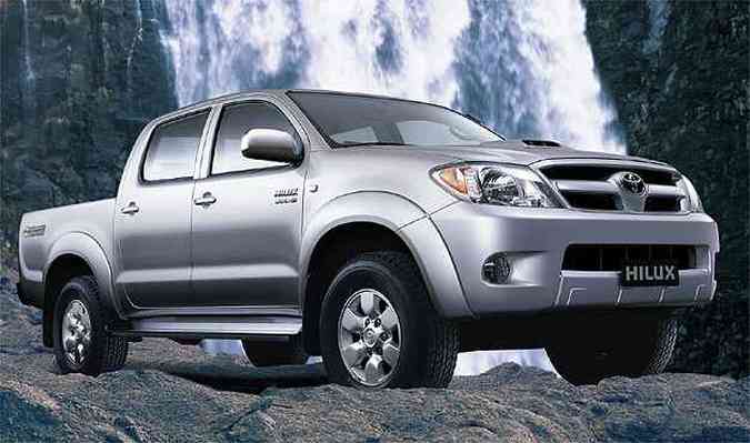 Toyota Hilux envolvida no recall  modelo 2005(foto: Toyota/divulgao )