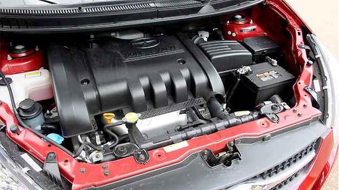 Motor � o 2.0 16V a gasolina rendem 136 cv