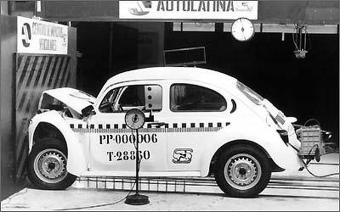 1994: crash test frontal para atender � legisla��o brasileira de seguran�a veicular